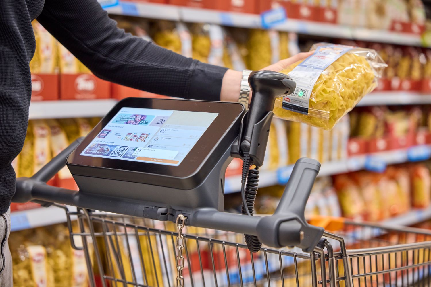 Selfscanner mit Display am Einkaufswagen